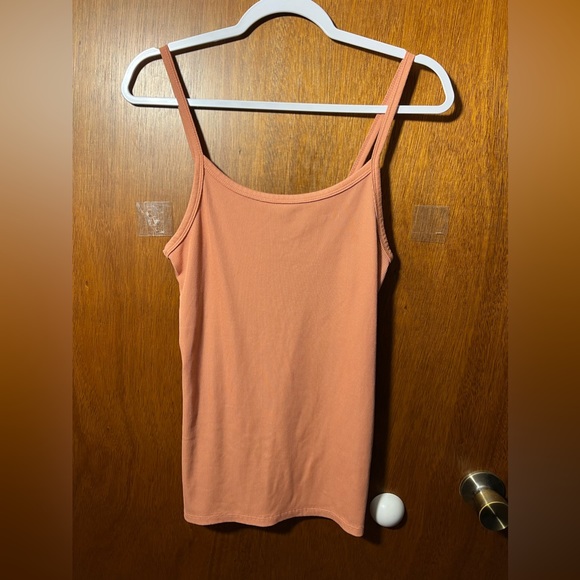 No Boundaries size L 5 pack spag strap tanks. Gray, black, purp, peach, green - Picture 4 of 5